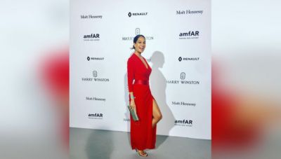 Lisa Haydon appeared in Red Gown in her first function post pregnancy