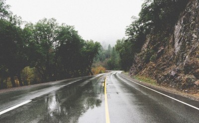 Driving Safety Tips for Wet Roads