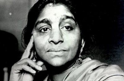Sarojini Naidu: The Nightingale of India and Her Freedom Movement Contributions