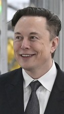 10 strange and shocking facts about World's richest man Elon Musk