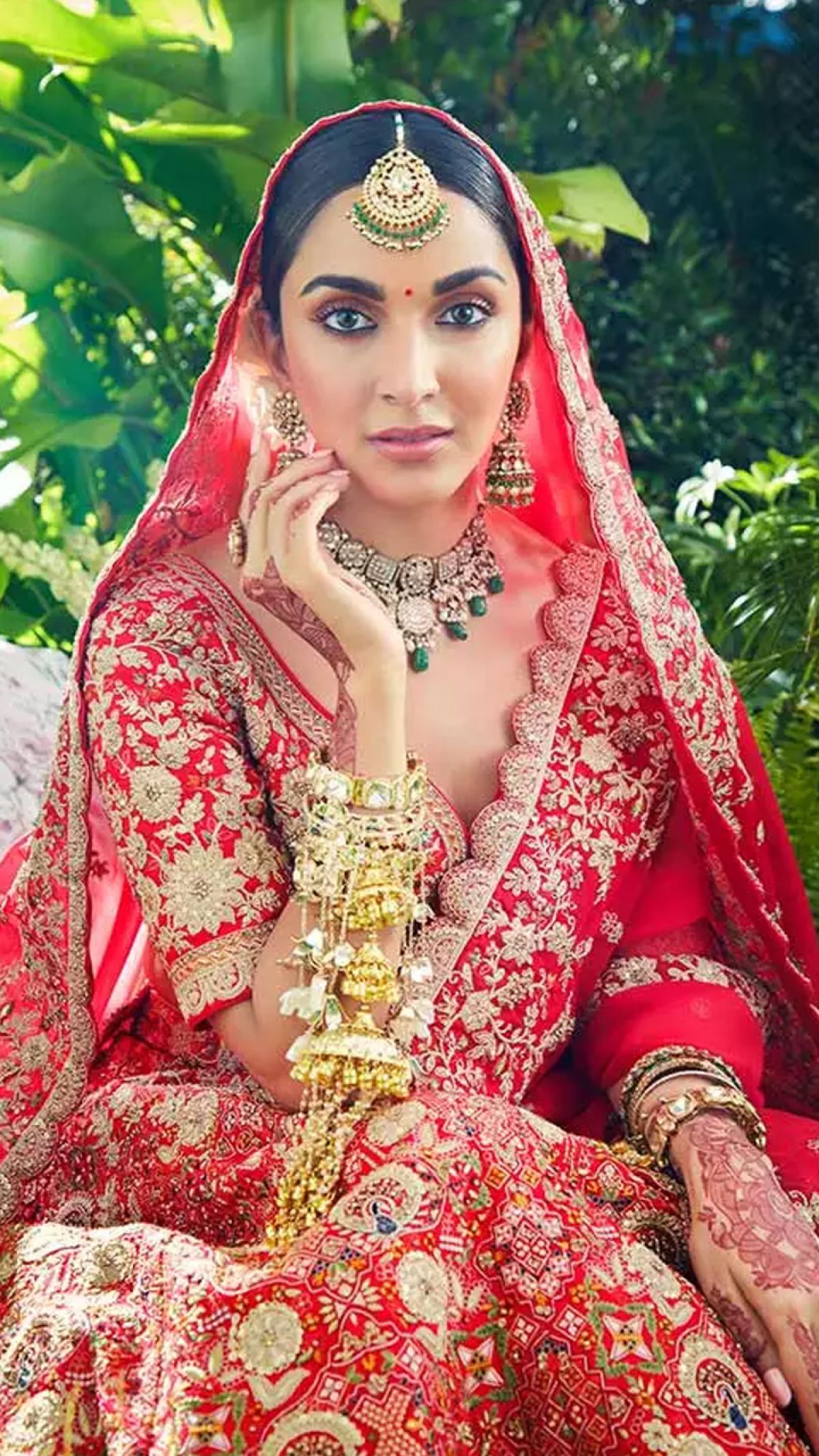 Elegant Golden Green Bridal jewellery Set