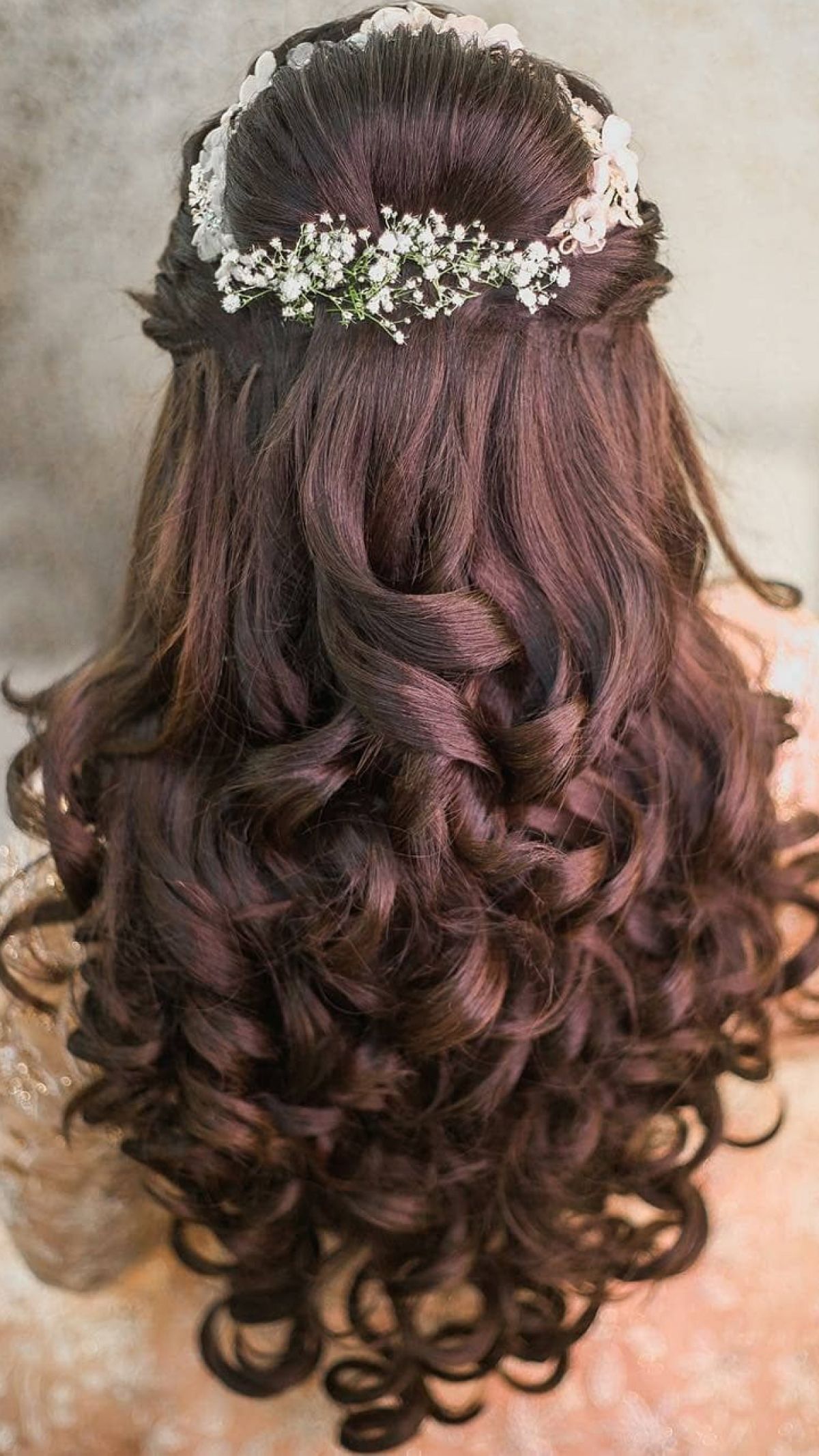 30+ Flawless Open Hairstyles For Your Wedding Functions! | WeddingBazaar