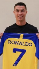 Ronaldo to make his Al Nassr debut in friendly against Messi, and more