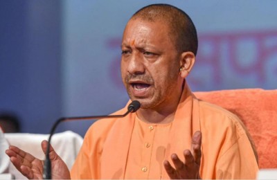 CM Yogi's big decision to stop corona, monitoring committee in every village and city