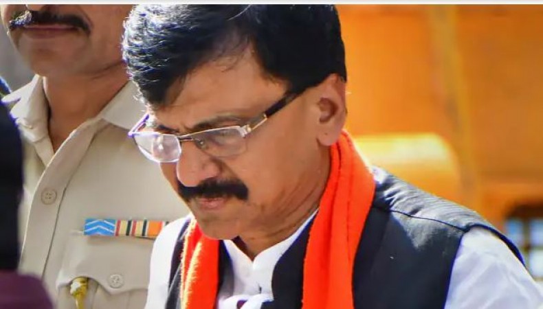 Non-bailable warrant against Sanjay Raut, not appearing in this case