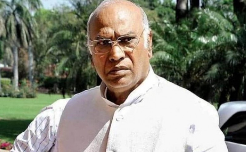 Why ban media entry in Parliament ? Congress leader Kharge's letter to Rajya Sabha Chairman
