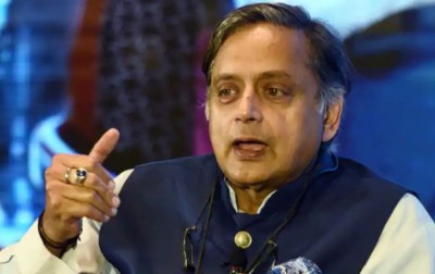 Tharoor not to host Sansad TV show till suspension of 12 MPs revoked