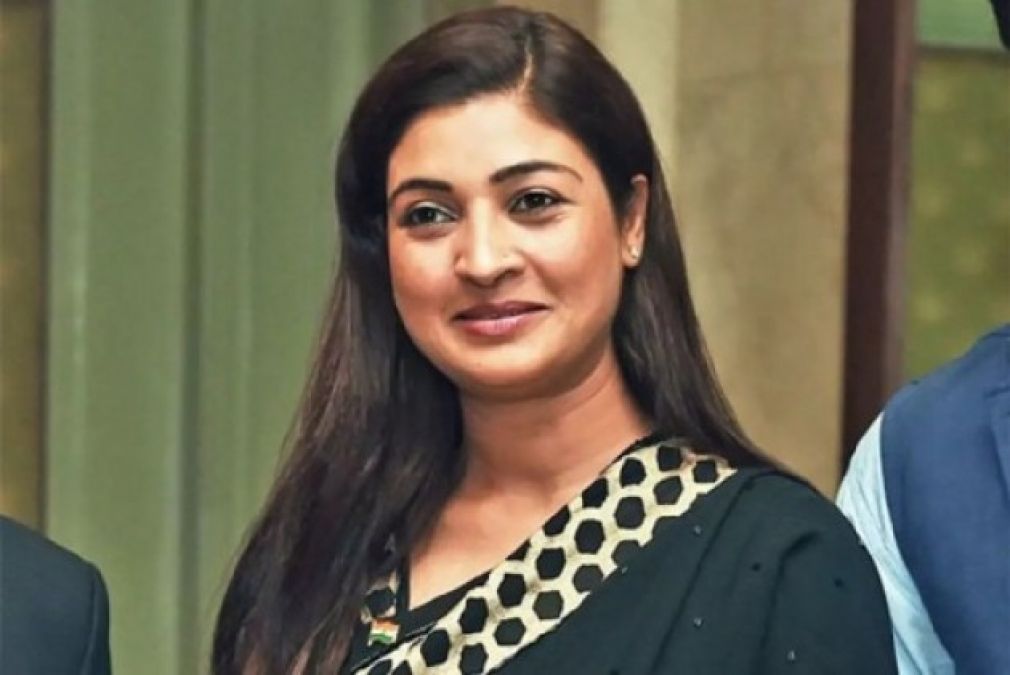 Photo of MLA Alka Lamba tampered; told media why she filed a complaint