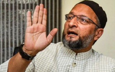 'India does not belong to Hindus alone..', Owaisi furious over Rahul Gandhi's statement, Gehlot had to clarify