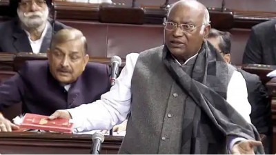 Even your dog died for the country? Kharge refuses to apologize for controversial remarks