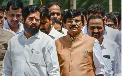 'Karnataka slaps Maharashtra every day and...': Sanjay Raut