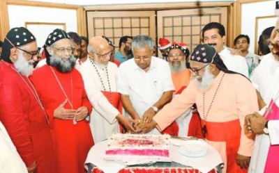 केरल: CM पिनाराई विजयन ने की क्रिसमस पार्टी की मेजबानी, राज्यपाल आरिफ को नहीं मिला आमंत्रण