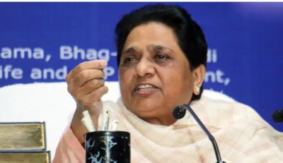 Who is anti-Dalit? Mayawati said- When SP tore up bill for reservation for Dalits