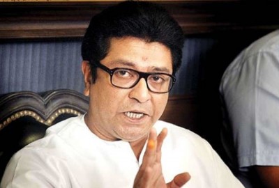 'Give information of intruders get reward of 5000' reads poster of Raj Thackeray