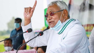 विपक्षियों पर नीतीश कुमार का तंज, बोले- पूरे 5 साल तक चलेगी हमारी सरकार