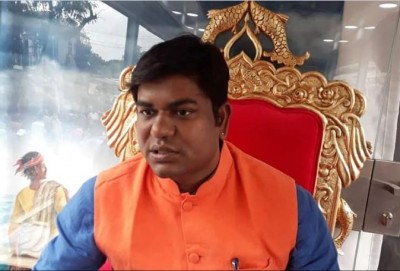 Preparations for Bihar election intensified, Mukesh Sahni met Ahmed Patel in Delhi