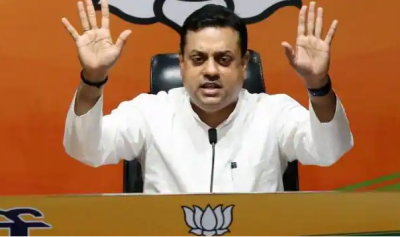 'Congress thinks that dacoity is their right, no one should ask them questions..,' BJP attacks