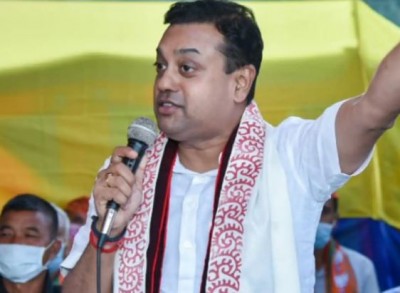 'There is no Queen Victoria or Prince that there won't be an inquiry', sambit patra takes a dig at Rahul-Sonia