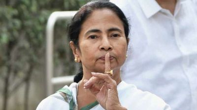 Mamata Banerjee may give a gift to government employees before 'Durga Puja'