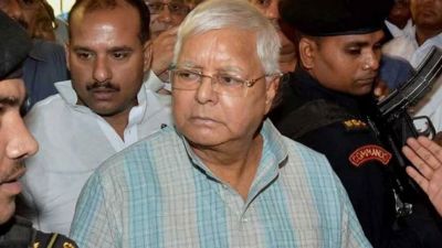 Laloo's health deteriorates after  disobeying doctor's advice