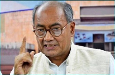 'BJP has reached here only on the basis of false rumours': Former CM Digvijay Singh