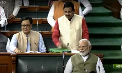 Modi-Modi slogans raised in Lok Sabha, MPs welcome PM after BJP's massive victory in 4 states