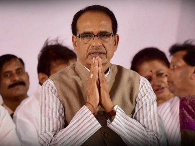 MP: CM Shivraj apologizes, says 'He is trying his best to provide medical facilities'