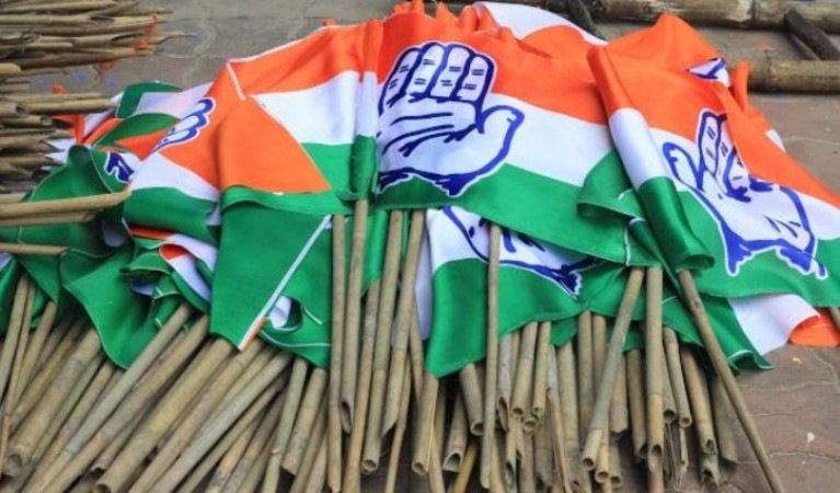 केरला चुनाव: मतदान से पहले कांग्रेस को एक और झटका, प्रदेश उपाध्यक्ष केसी रोजाकुट्टी ने दिया इस्तीफा