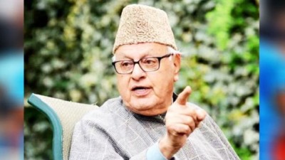 BJP dividing the country into two pieces, Farooq Abdullah accuses