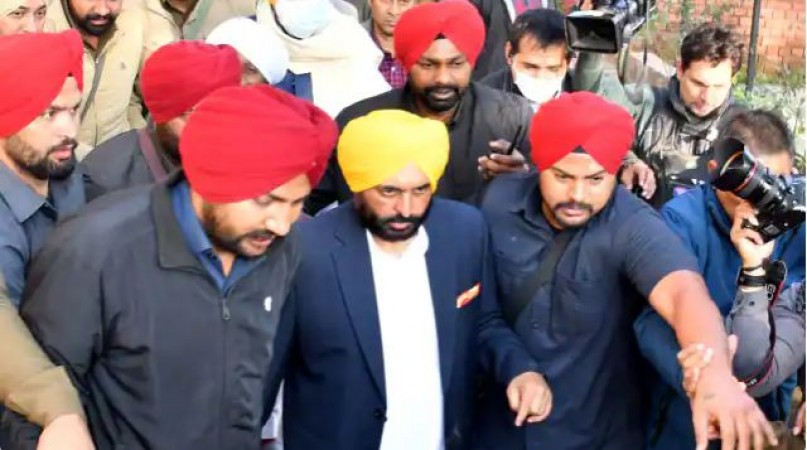 Bhagwant Mann's visit to Delhi raised political temperature, discussion on Rajya Sabha elections and Punjab AAP chief