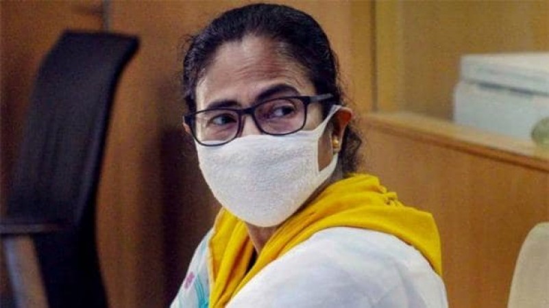 80 deaths from 'Amfan' in Bengal, Mamta says, 'Will inform PM about the situation'