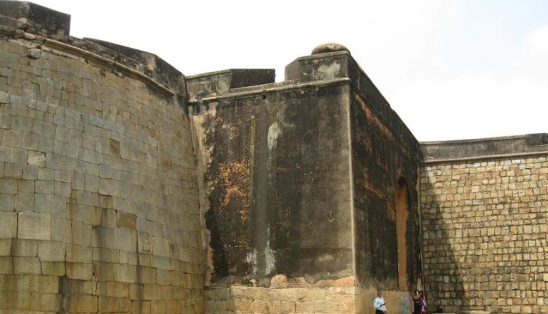 Demand for survey of Tipu Sultan's palace, claim - constructed on temple land