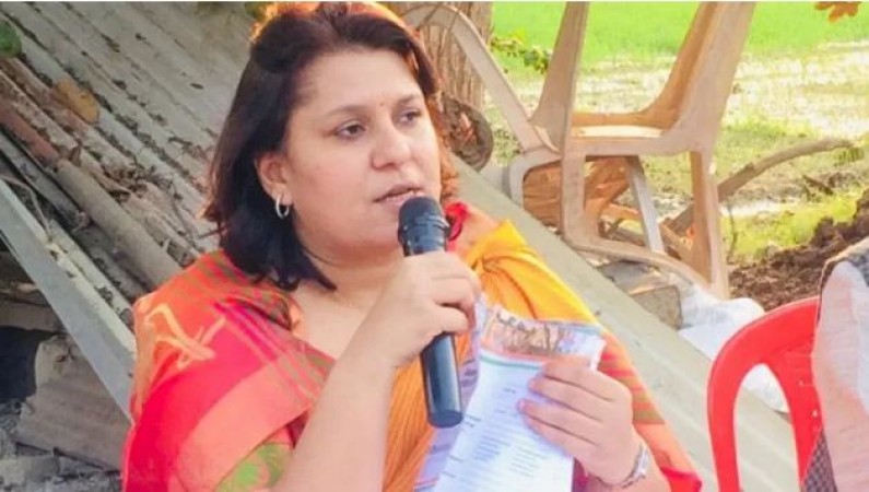Congress woman spokesperson Supriya calls Sambit Patra a 'dirty drain worm' on live TV
