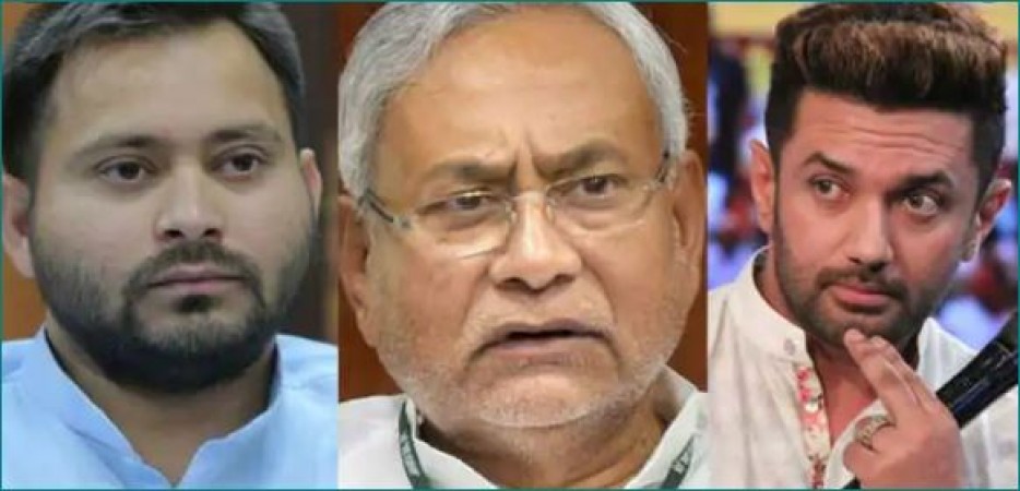 Bihar election: Counting of votes starts, Grand Alliance ahead in initial trend