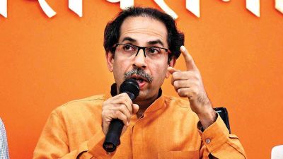 Uddhav Thackeray meets Ahmed Patel, discusses formation of government