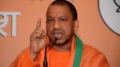 Yogi government becomes strict about burning stubble, 7 Lekhpal suspended, case filed against 178 farmers