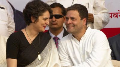 Rahul and Priyanka come out of Tihar jail after 1 hour, have a long discussion with P. Chidambaram