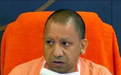 Congress-SP surrounds Yogi government after attack on priest