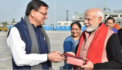 PM Modi says 'Thank You' to CM Dhami for this precious gift