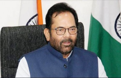 Mukhtar Abbas Naqvi's attacks, says, 'Congress promoting extremism, calling itself secular'