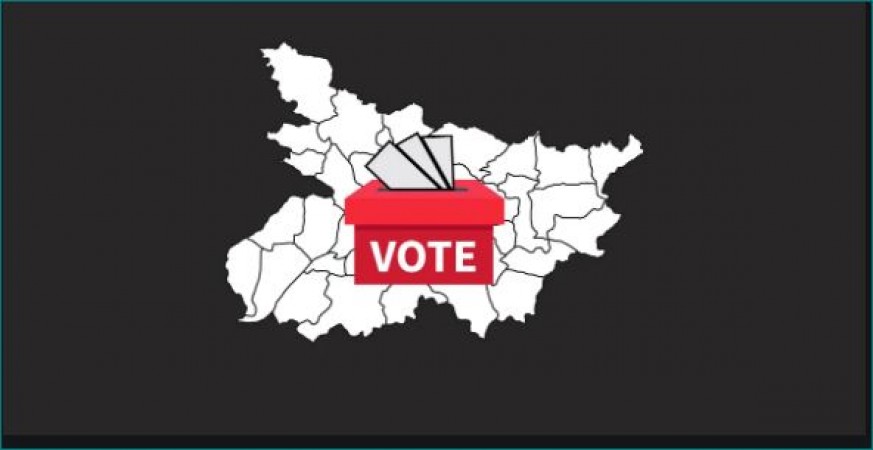 बिहार चुनाव: पहले घंटे में 2.4 फीसदी वोटिंग, जानिए कहाँ पड़े कितने वोट