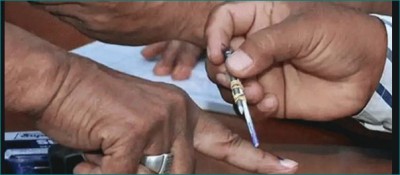 बिहार चुनाव: वोटिंग शुरू होते ही बोले राहुल गाँधी- 'आज बदलेगा बिहार'