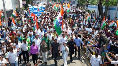 पश्चिम बंगाल की मुख्यमंत्री ममता बनर्जी ने भवानीपुर सीट से किया नामांकन, सुवेंदु अधिकारी देंगे चुनौती
