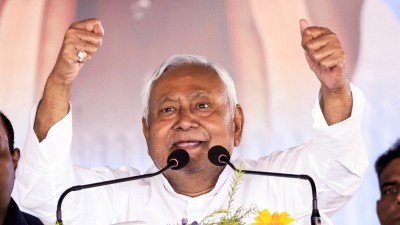 बिहार के मुख्यमंत्री नीतीश कुमार आज लेंगे राज्यसभा सांसद पद की शपथ