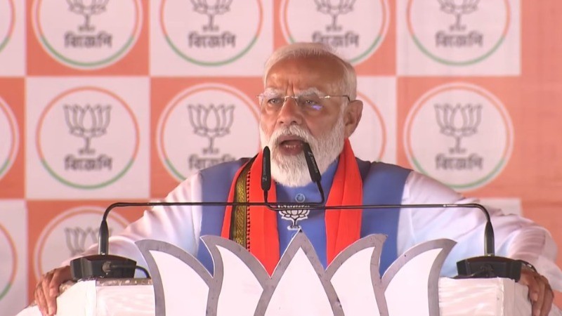 TMC के गढ़ माने जाने वाले पूर्व बर्धमान में प्रधानमंत्री मोदी ने किया जनसभा को संबोधित