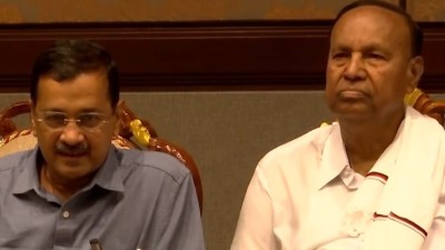 पूर्व मुख्यमंत्री केजरीवाल ने चेन्नई में की प्रेस वार्ता, जनता से की स्टालिन को वोट देने की अपील