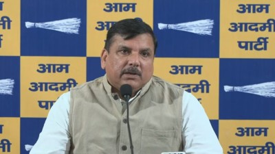 7 सांसदों के भाजपा में शामिल होने के बाद AAP की प्रेस वार्ता, इसे बताया नियमों के विपरीत