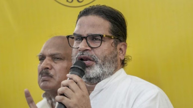 बांकीपुर में JSP के प्रशांत किशोर जीत की ओर अग्रसर, दतिया में कांग्रेस के घनश्याम सिंह को बढ़त