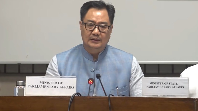 लोकसभा में 19%, राज्यसभा में 39% हुआ कामकाज, किरेन रिजिजू ने विपक्ष पर साधा निशाना