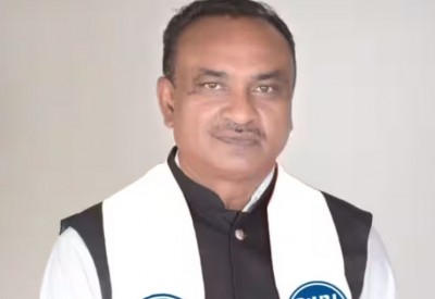गुजरात में AAP को बड़ा झटका, विधायक भूपेन्द्र भयानी ने दिया इस्तीफा